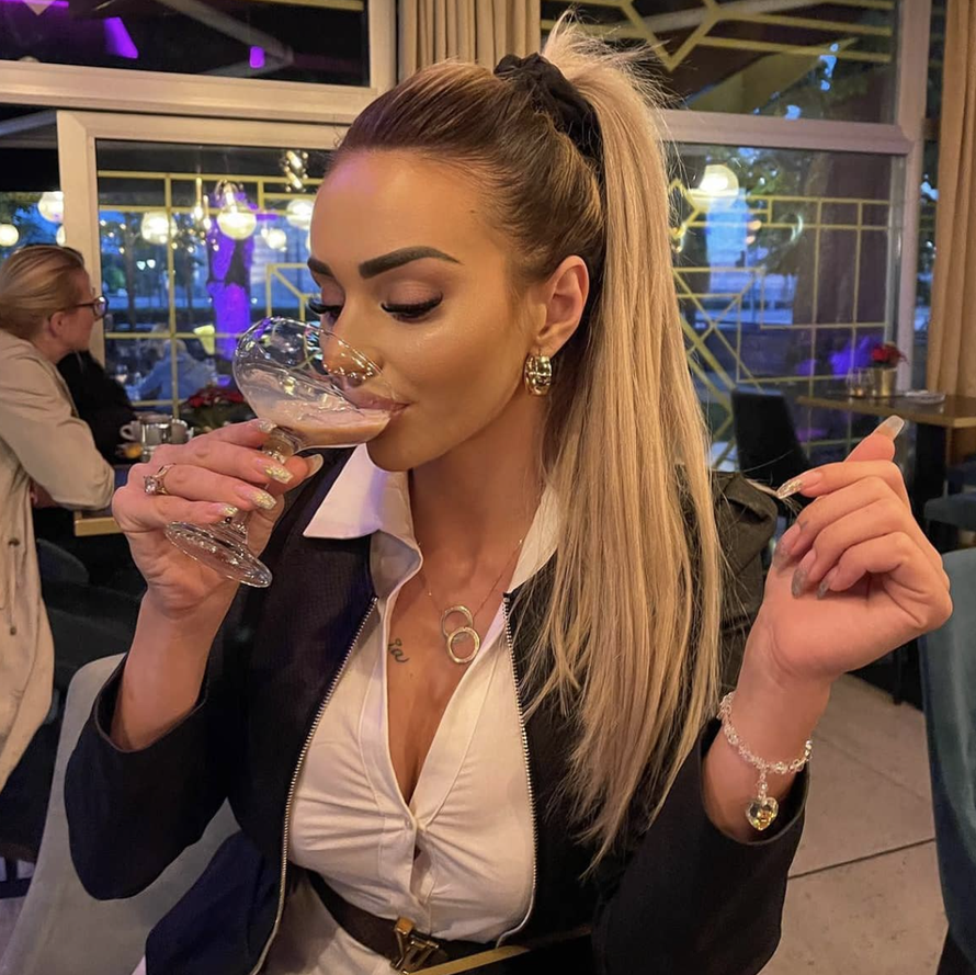 Zastupnica u RS objavila diplomu: 'Nisam frizerka šefa stranke. Napadaju jer sam žena'