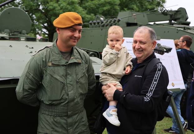 Zagreb: Proslava Dana državnosti na Jarunu 