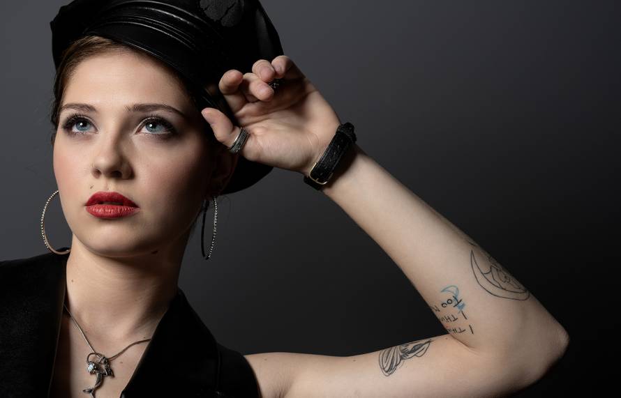 Mia Negovetić nam otkrila: 'Ne smeta  mi što me neki pamte po pjevanju himne, bilo je bitno'