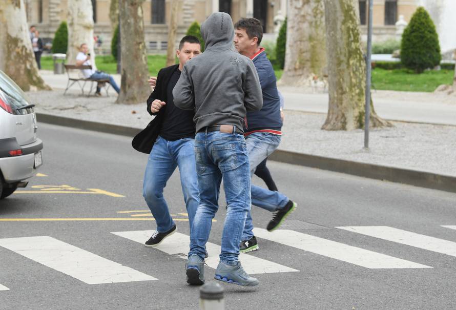 Incident ispred suda: Vikali na majku ubijene pa su se potukli
