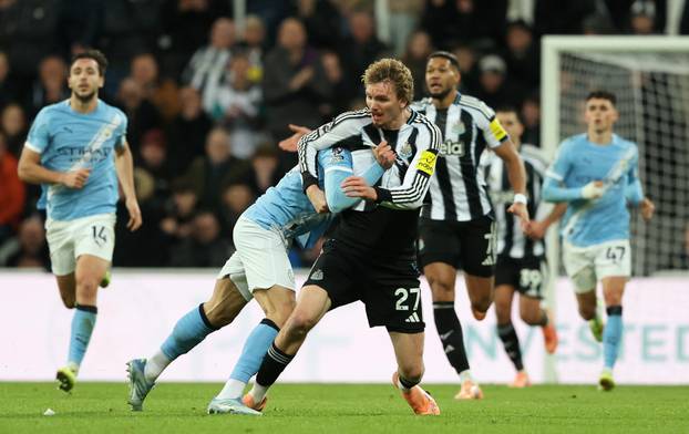 Premier League - Newcastle United v Manchester City