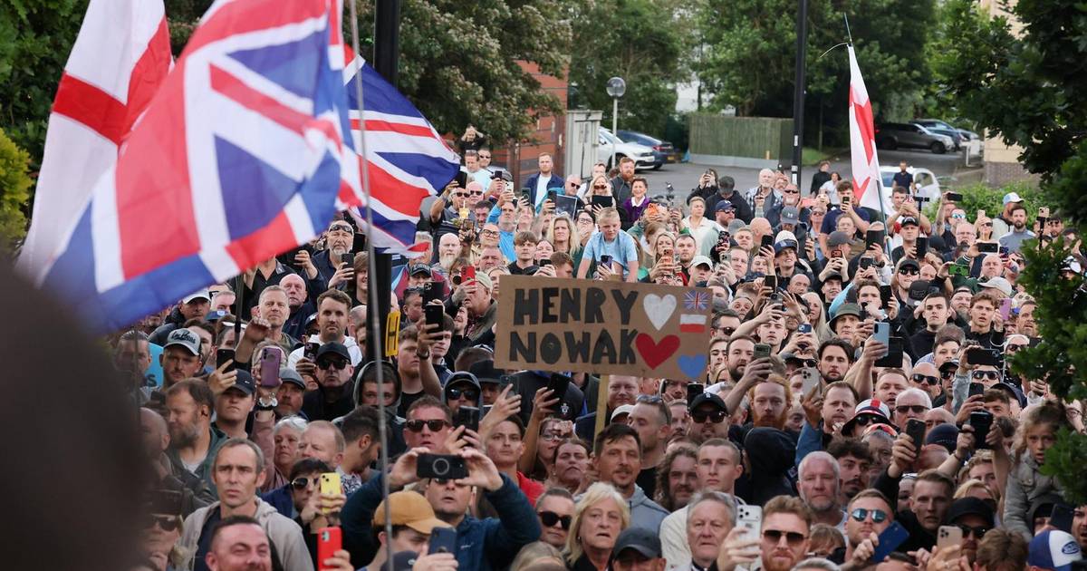 Žestoke kritike za britansku policiju zbog uhićenja umirućeg studenta  Henrya Nowaka | 24sata