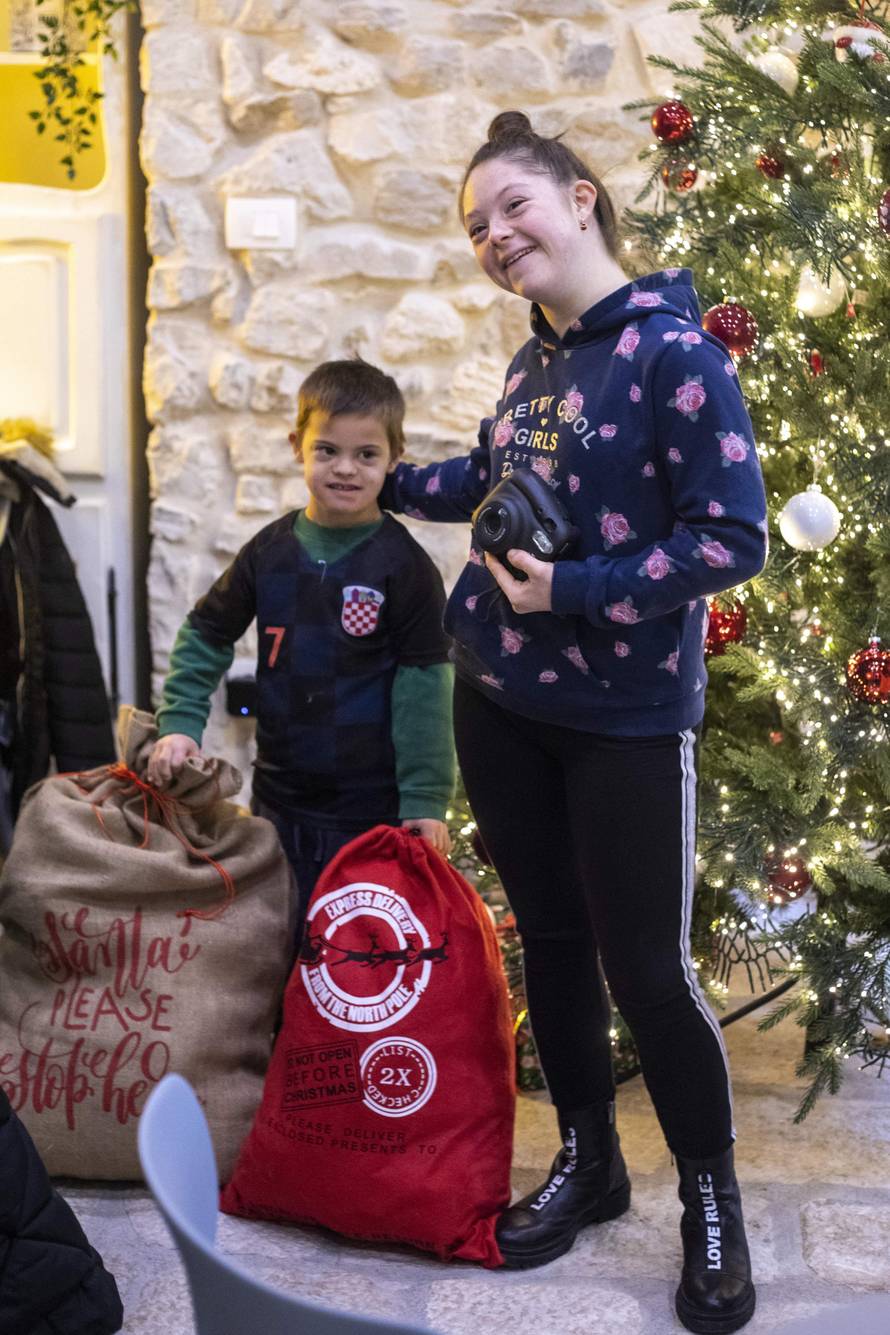 Split: D16 i Udruga za sindrom Down 21 Split organizirali humanitarnu akciju