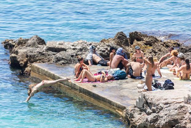 Dubrovnik: Toplinski val i visoke temperature na jugu Hrvatske