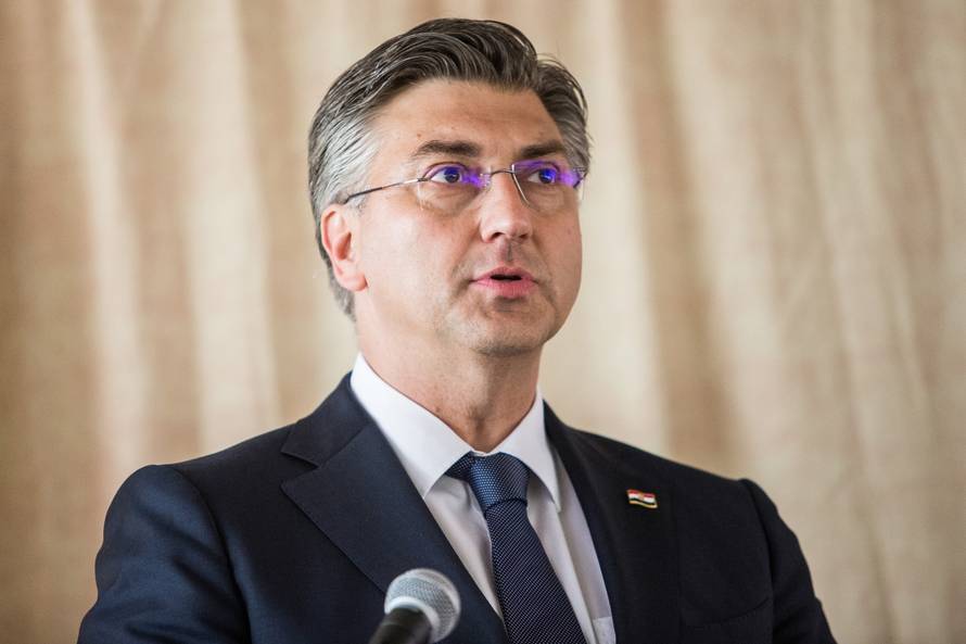 Svečano otvorenje Ureda Zaklade Vrhbosanske nadbiskupije u Vukovaru