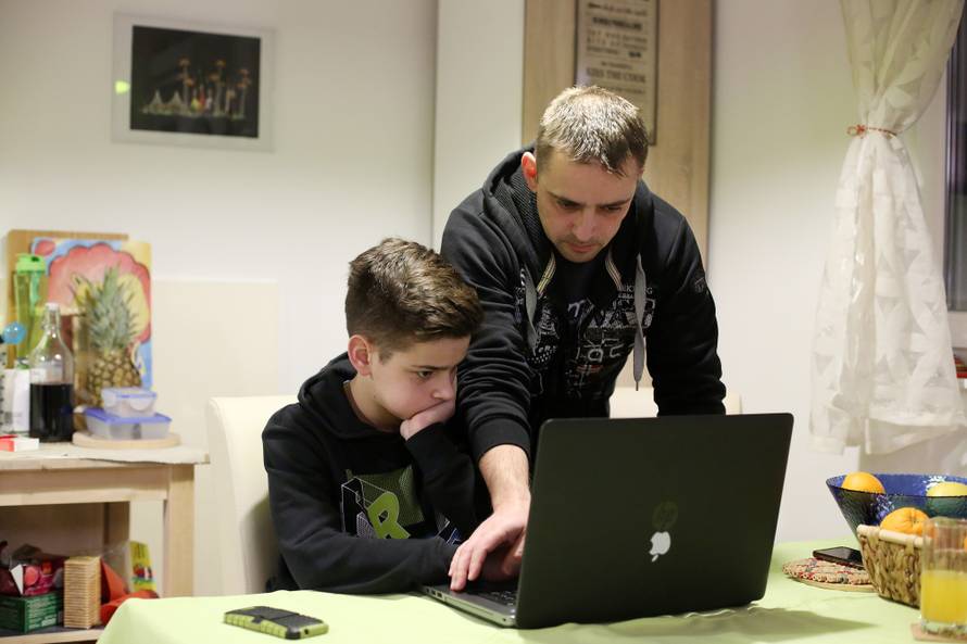 Tate od formata: 'Ručak za nas sedmero kuham od 10 ujutro'