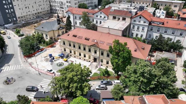 Piju čaj, znaju za Luku Modrića i rade na obnovi jedne od najvećih hrvatskih bolnica