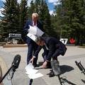 FOTO Kako je G7 postao G6: Trump rasuo papire i otišao: 'Radi se o nečemu puno većem'