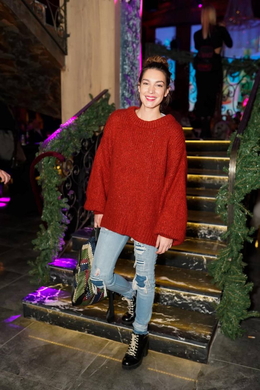 Domenica izdala album, a Rađa nosila torbu od 18 tisuća kuna