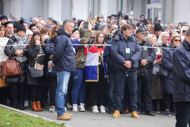 Vukovar: Kolona sjećanja na žrtvu Vukovara