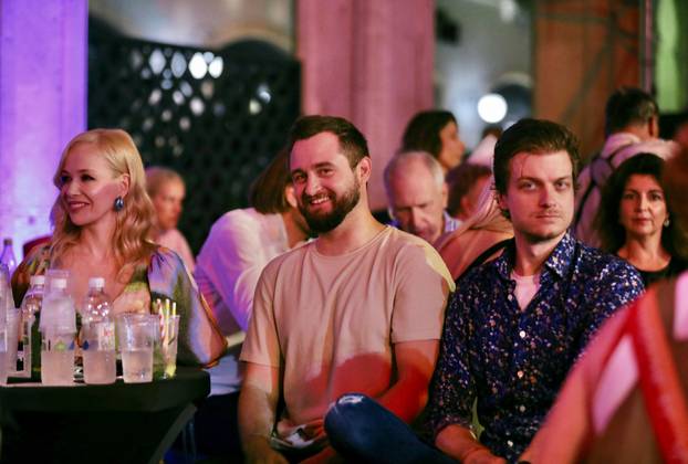 Poznati na finalnoj večeri  Splitskog festivala 