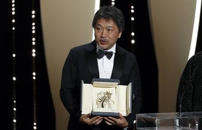 Cannes:  Kore-Eda dobio Zlatnu palmu za film 'Shoplifters'