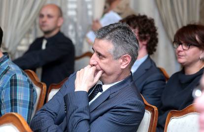 Potvrđeno: Karamarko traži da se ispita ima li sukoba interesa