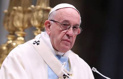 Vatikan: Papa Franjo otvorio skup o svećenicima pedofilima