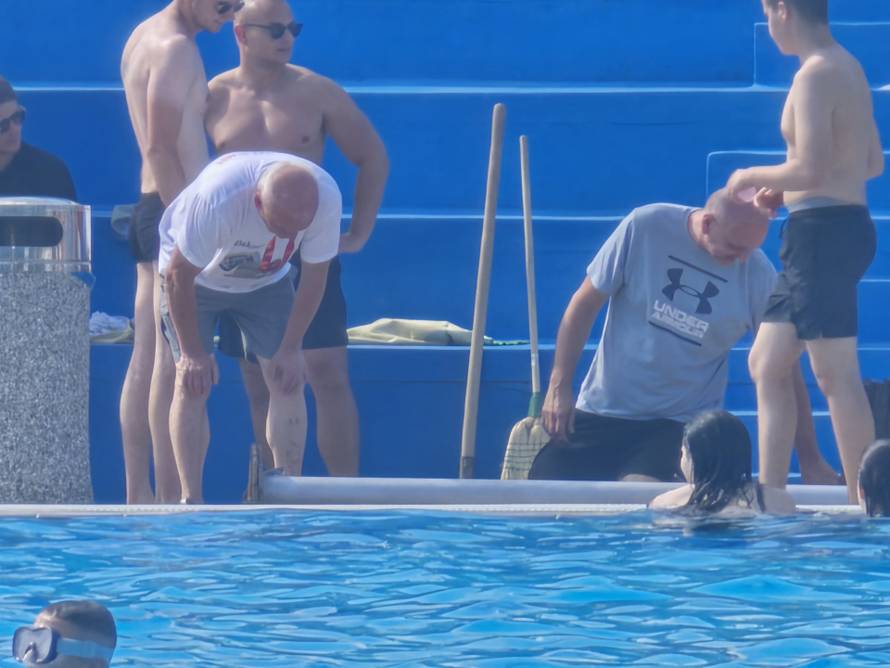 Drama na bazenima u Đakovu: 'Stup mi je skoro odrezao noge'