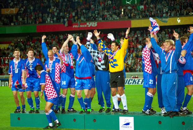 Pariz: 11.7.1998. Hrvatska osvojila tre?e mjesto na SP-u u Francuskoj