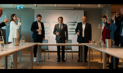 Naji&scaron;&ccaron;ekivanija serija kona&ccaron;no stigla! Kontroverzni 'Tajkun' premijerno na platformi Voyo