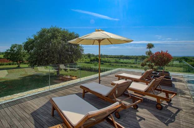 FOTO Izgleda kao iz filma, a zapravo se nalazi u Hrvatskoj – ova vila osvaja na prvi pogled