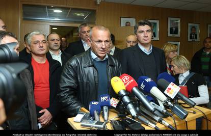 Vlada: Zoran  Milanović i Stožer neće se sastati 24. listopada