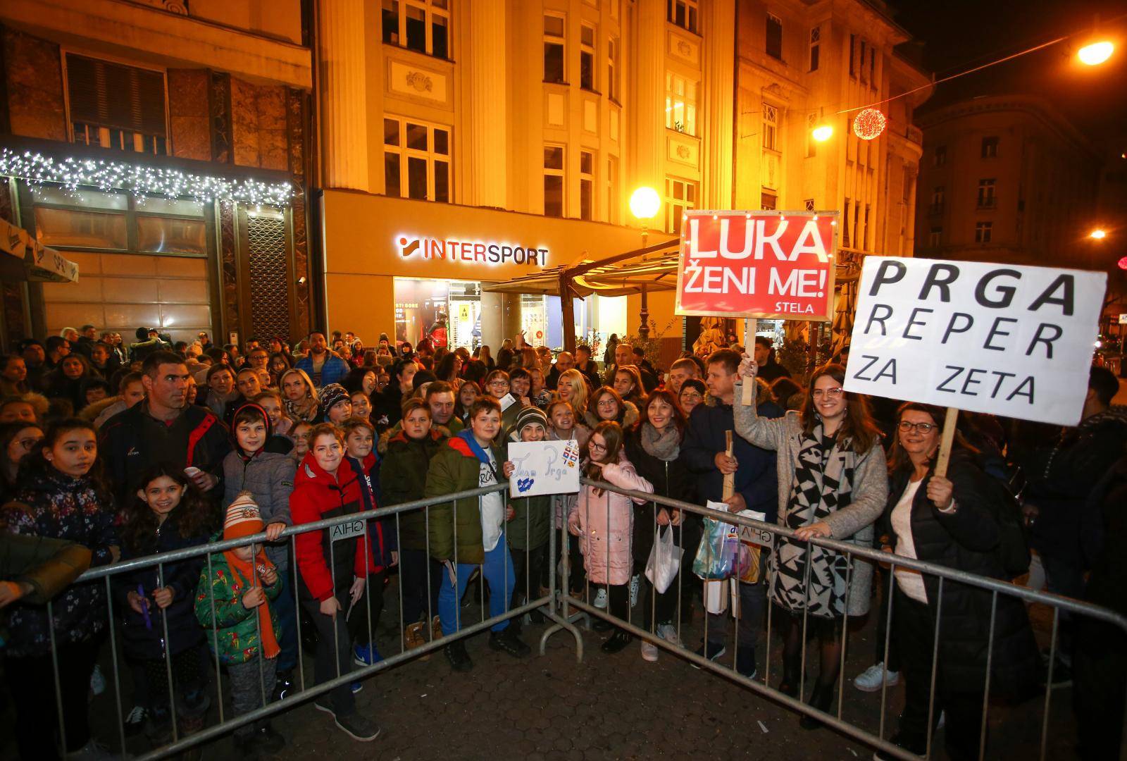 Najveći tulum godine: Tisuću ljudi pjevalo je uz rap zvijezde