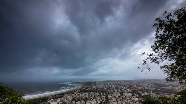 Clouds loom ahead of cyclone Fani in Visakhapatnam