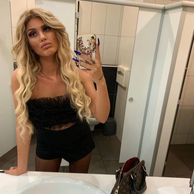 FOTO Što vozi najseksi ZET-ovka kad ne vozi tramvaj?