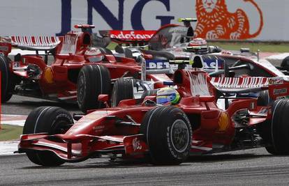 Ferrari može još i brže - Massa opet pustinjski kralj