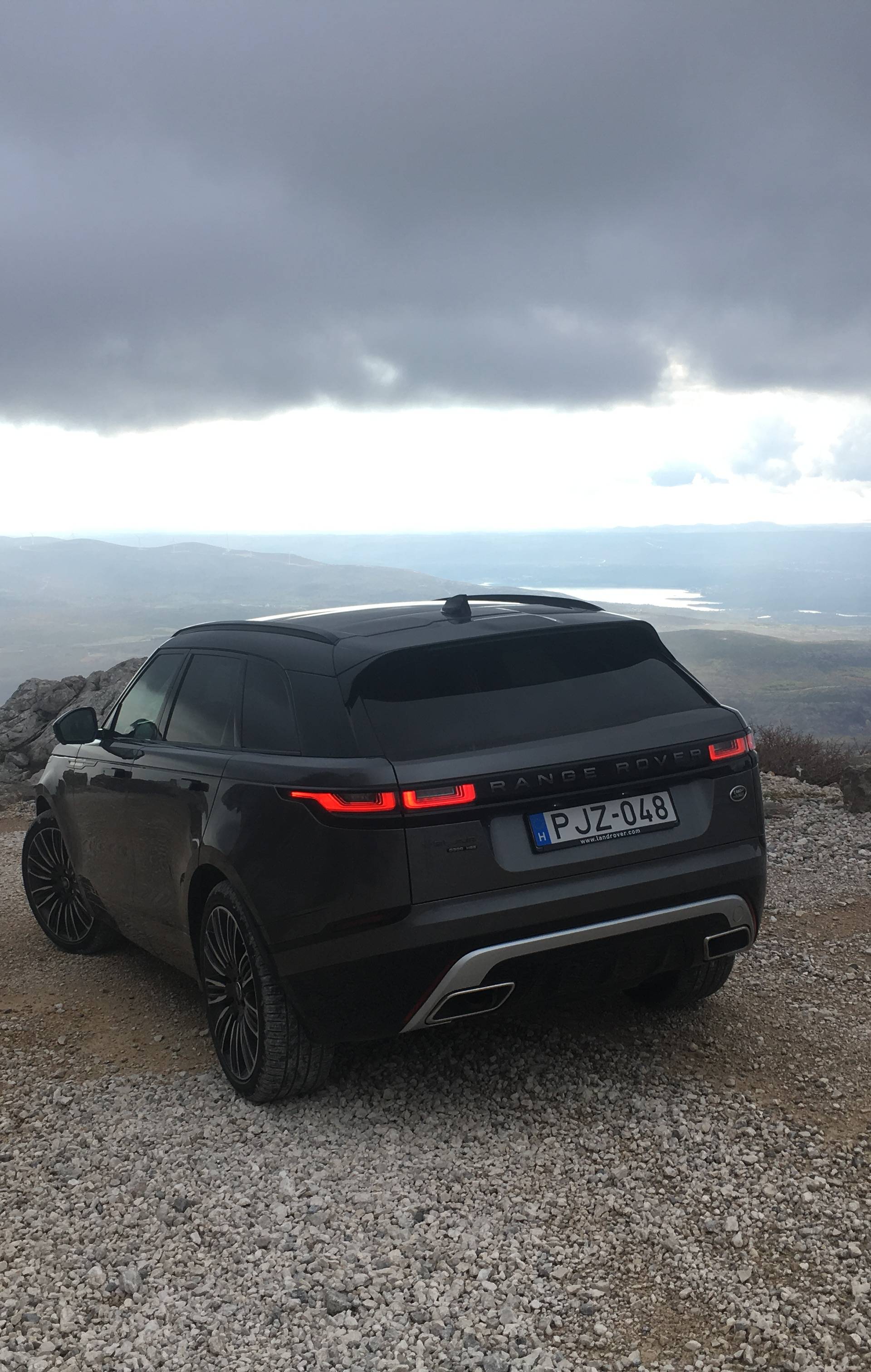 Velar možda i je za milijunaše, ali teško je zamisliti bolji SUV