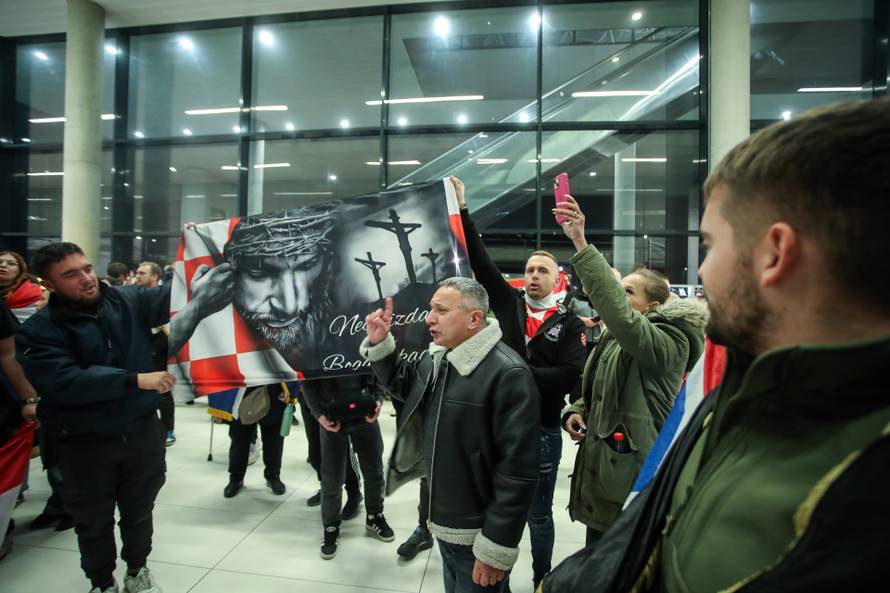 Doček brončanih rukometaša u Zračnoj luci Franjo Tuđman