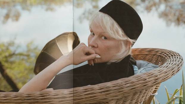 FOTO Nostalgija je bila ključ: Ovo je namještaj koji potpisuje glumica Pamela Anderson