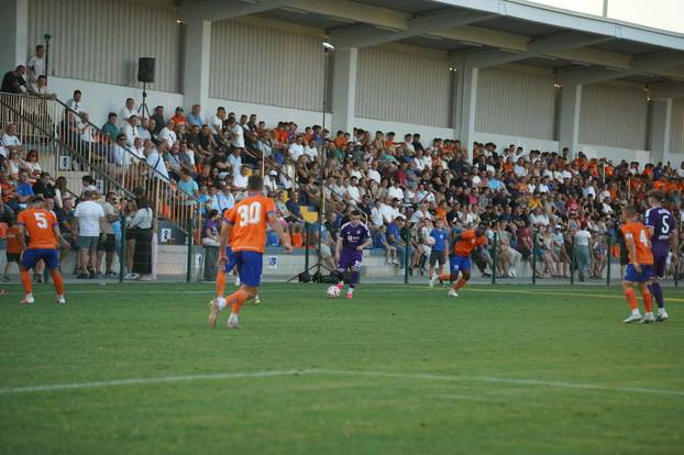 FOTO Kultni navijački klub je otvorio stadion kraj Varaždina! Pogledajte novu 'BumbArenu'