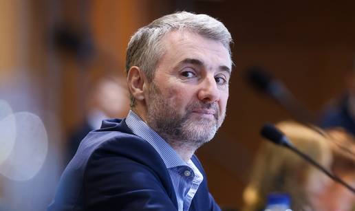 Bošnjačke stranke i srpska oporba pozivaju HDZ BiH na suradnju: 'Tihi državni udar...'