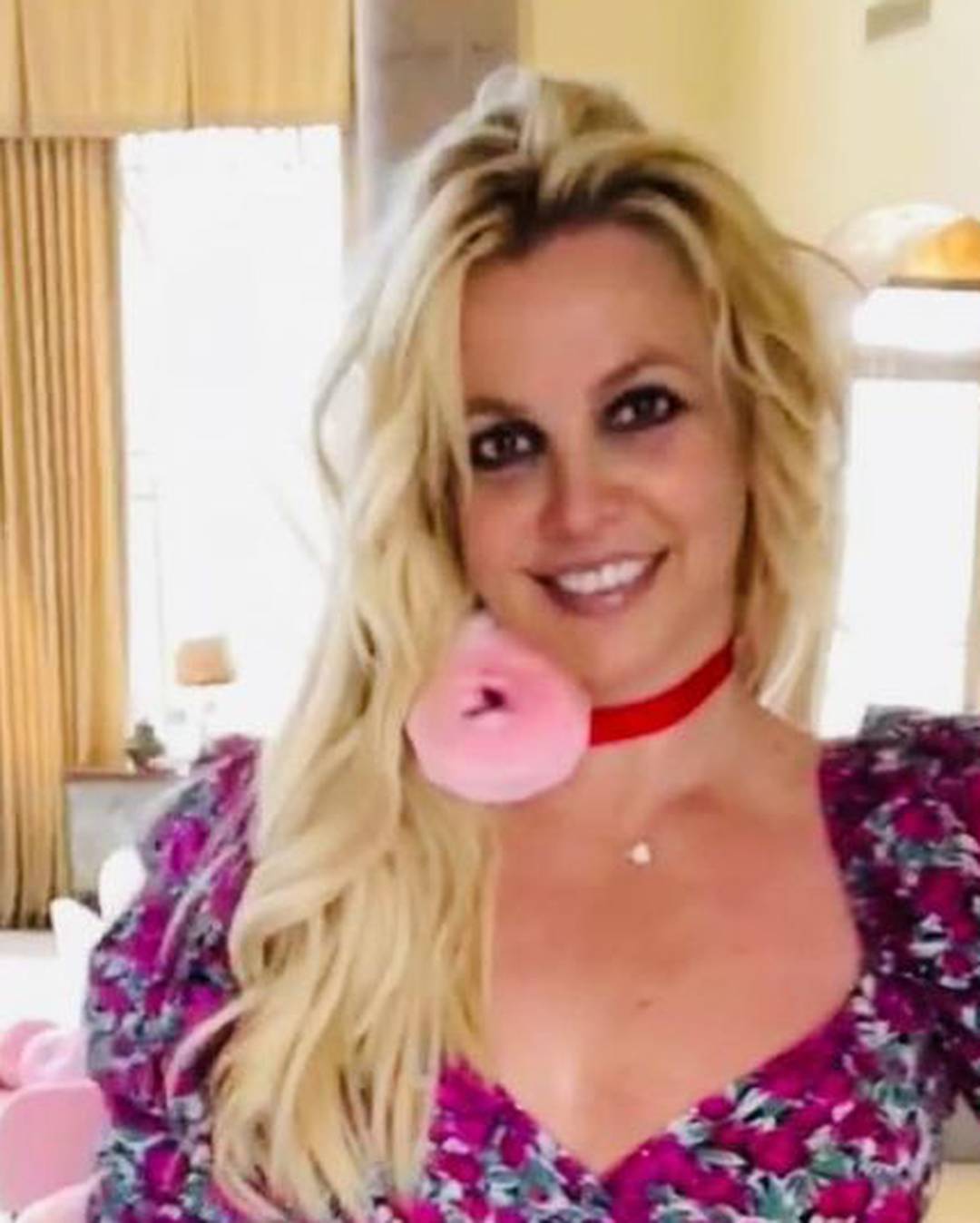 Britney kritizirala plesačice Christine Aguilere da su debele, a ona je otpratila s Instagrama