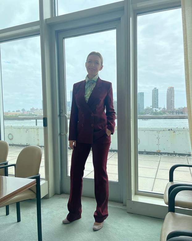 FOTO Zaharova bocnula Srbiju: 'Svjesni su rizika...';  Fotografije s njene svadbe 'zapalile' mreže