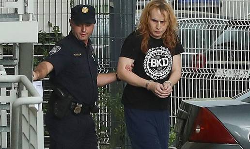 FOTO Pogledajte kako privode Sonju H. (36) osumnjičenu za ubojstvo muškarca u Zagrebu