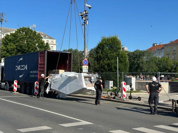 FOTO Nove stube za Importanne centar konačno stigle u Zagreb