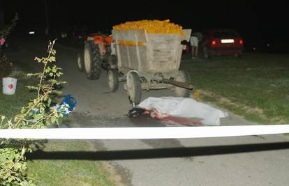 Muškarac je pao s traktora koji ga je zatim pregazio