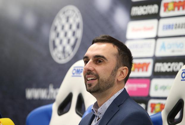 Split: Sportski direktor Hajduka, Ivan Kepčija, održao konferenciju za medije
