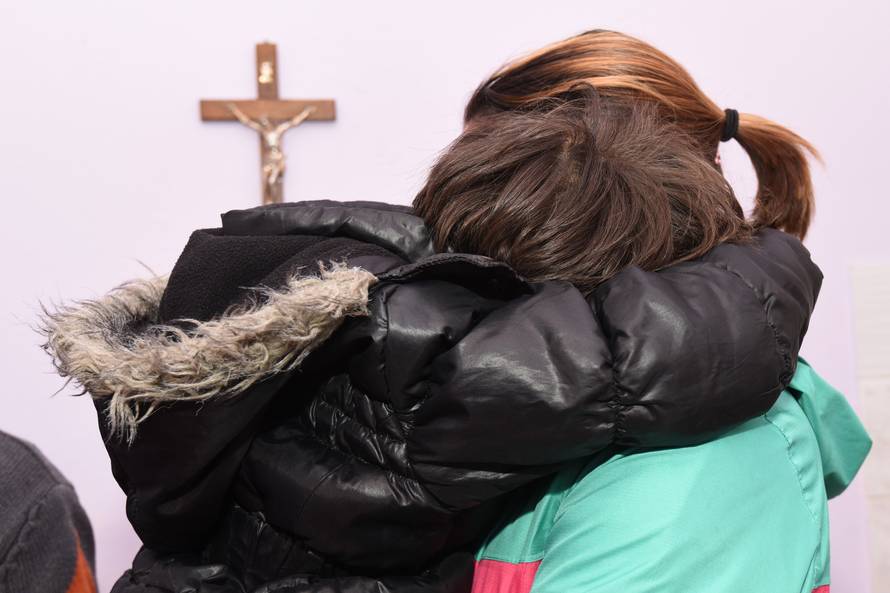 Socijalni radnici  danas nisu došli po djecu, obitelj u strahu