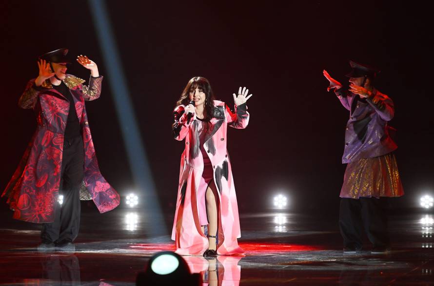 'Vatrena' večer Dore! Finalisti spremni, a Alessandra Mele iz Norveške oduševila Mamom ŠČ!