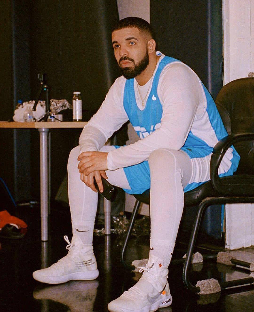 Drake želi istetovirati lik Celine Dion: 'Nemoj, zvat ću ti mamu'
