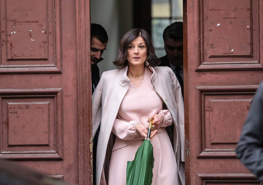 Kolinda i prva dama pogodile s haljinama, Zoki stavio kremicu