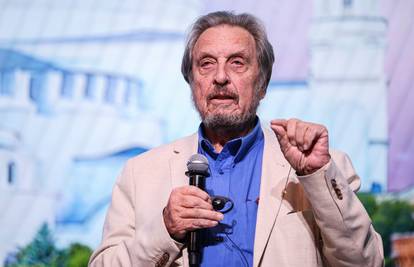 Muskovog oca optužili da je spolno zlostavljao svoju djecu: 'Besmisleno, to su sve izmislili!'