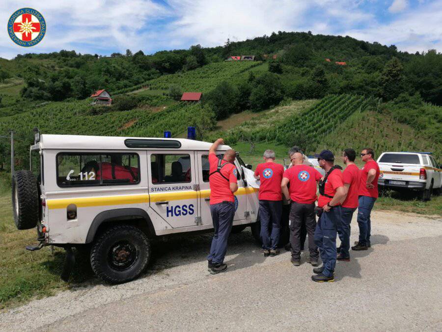 Baka (85) provela noć u cisterni punoj vode: Spasili je HGSS-ovci