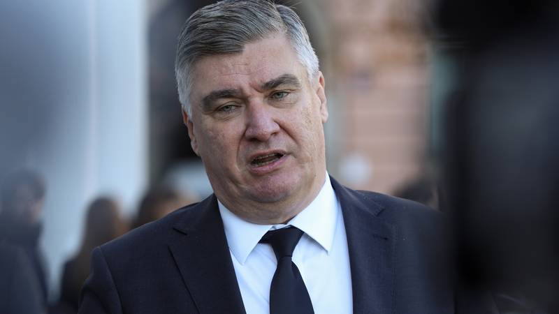 Milanović izrazio duboku sućut obiteljima stradalih u požaru u Tuzli: Neka se nikad ne ponovi!