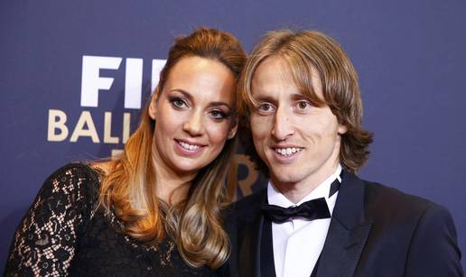 Modrić je u najboljoj momčadi u 2015. prema izboru FIFProa!