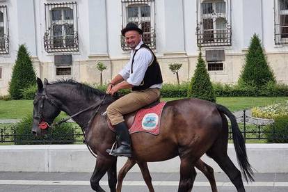 Zavodnik Jovan iz 'Ljubav je na selu'  prošetao je ždrijebe: 'Svi su joj pljeskali, očarala je ljude'