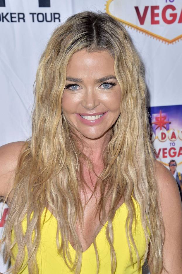 Film premiere '7 Days to Vegas' in Beverly Hills