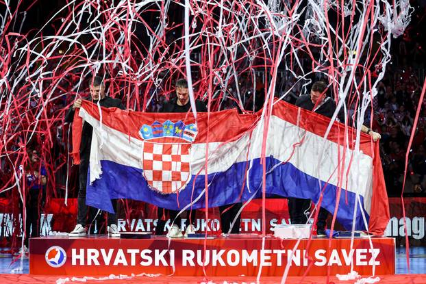 Zagreb: Svečana oproštajna ceremonija hrvatskih rukometnih legendi Domagoja Duvnjaka, Igora Karačića i Ivana Pešića