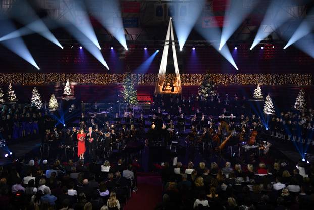 Zagreb: Održan tradicionalni koncert "Božić u Ciboni"